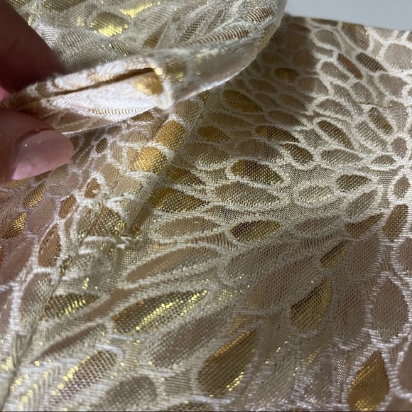 𝅺⭐️ 3/$25 ⭐️Forever 21 Gold Strapless Dress With a Bow Size M - Picture 10 of 10